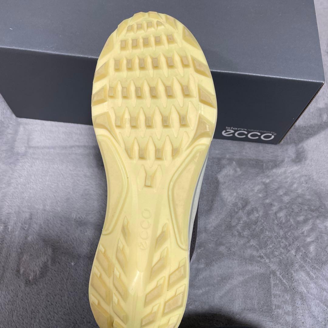 美品ECCOレディースゴルフシューズ23cm