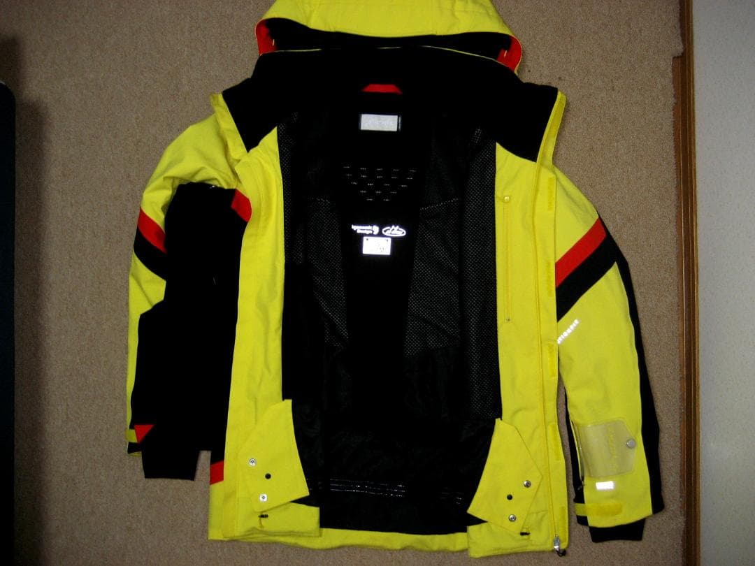 値下げ依頼対応　フェニックス 高機能ウェア 上下XLサイズ