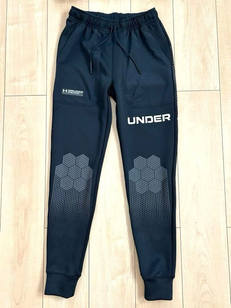 UNDER ARMOUR アンダーアーマー　ジャージ上下セット　セットアップ　S