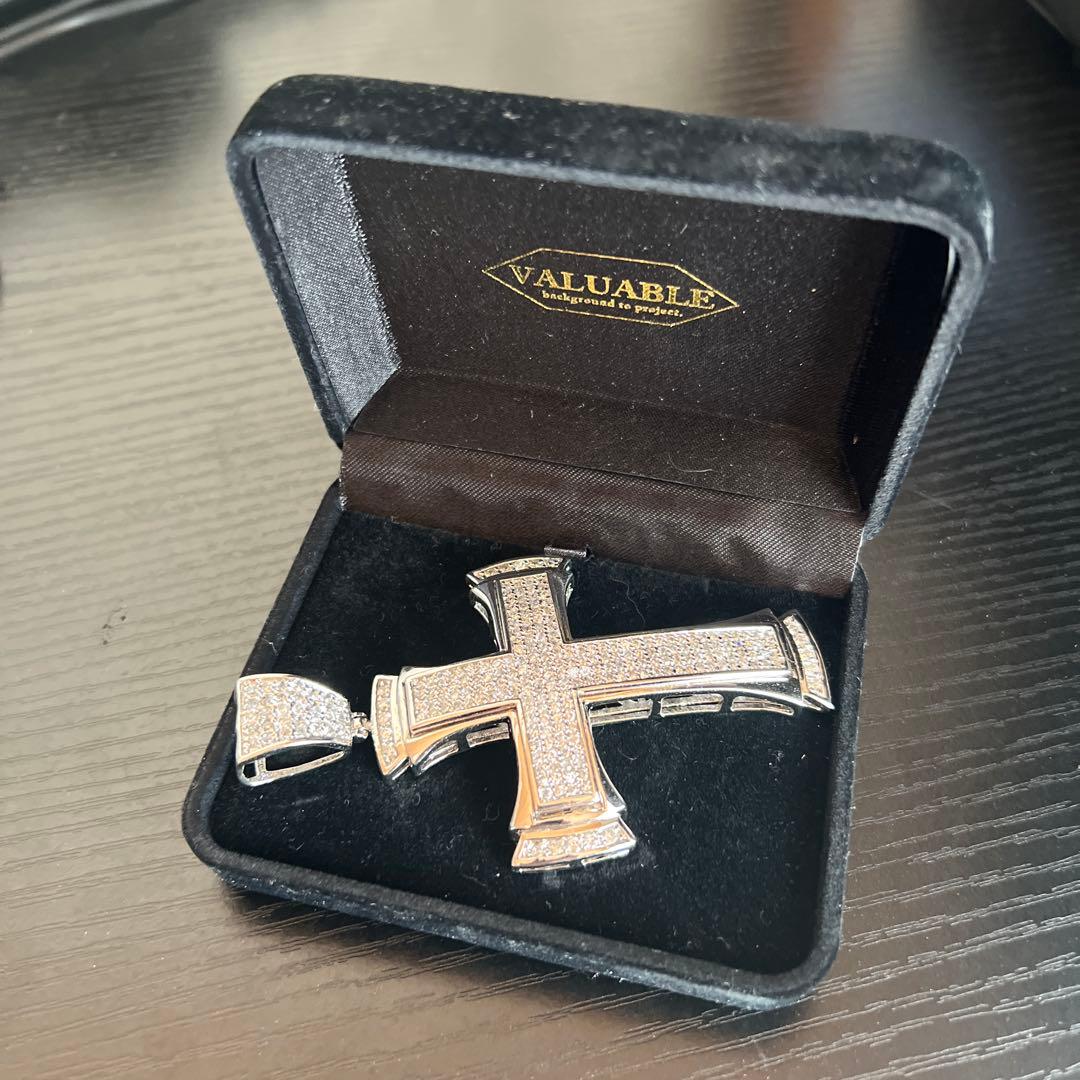 じ*⁑様 VALUABLE クロスペンダント