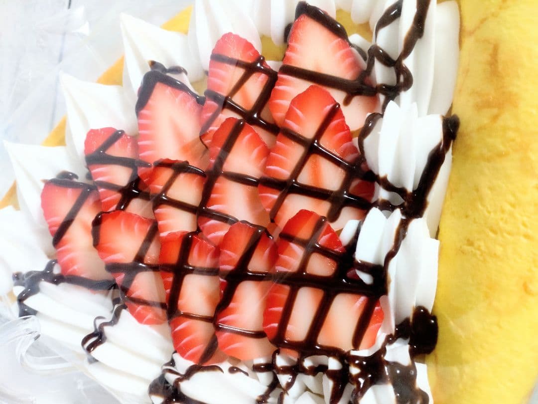 食品サンプル まいづる ストロベリーチョコクレープ