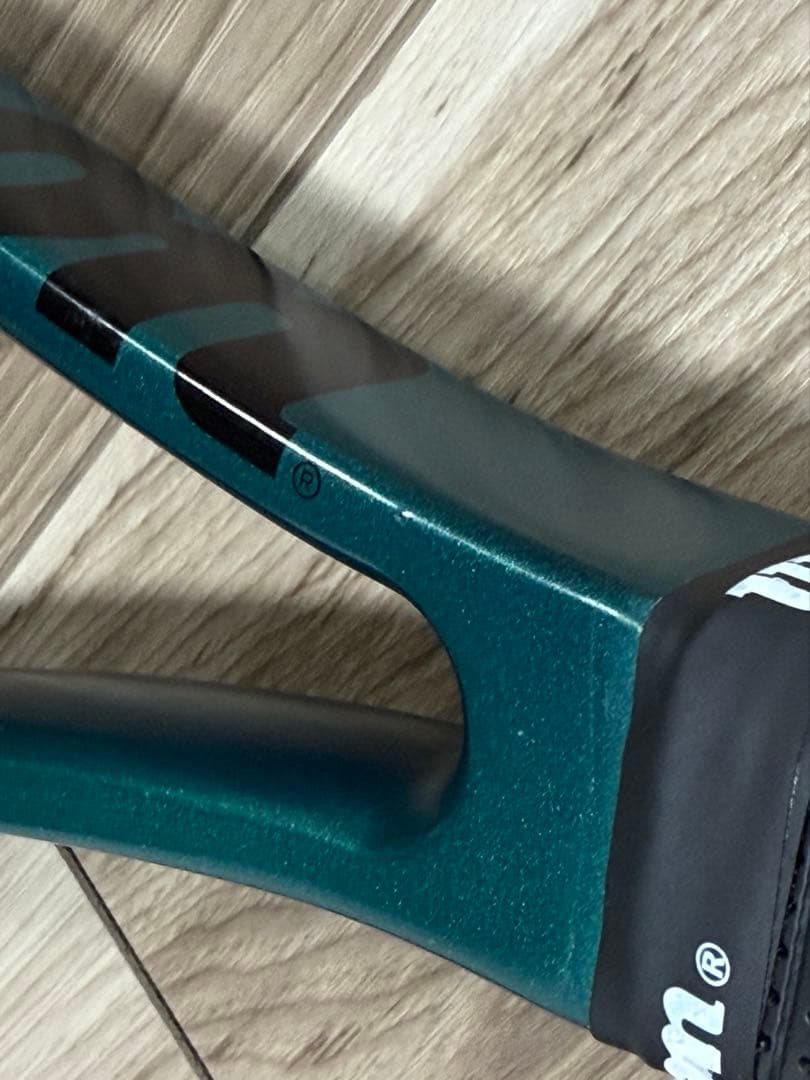 ウィルソンwilson ブレード98 v9 16×19 テニスラケットG2