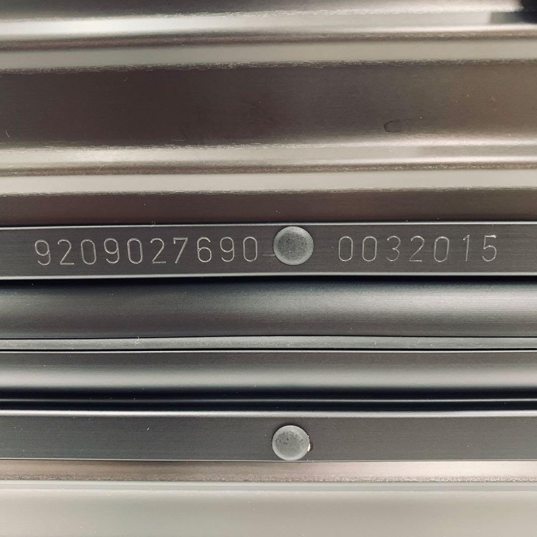 H*R様 【未使用】RIMOWA × MONCLER トパーズ ステルス スーツ