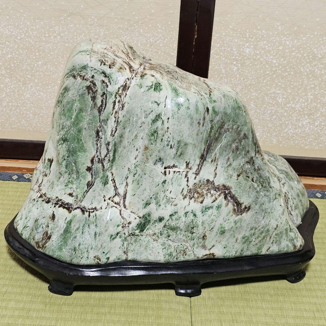 日高翡翠 34kg 北海道産日本銘石水石ひすいヒスイ鑑賞石