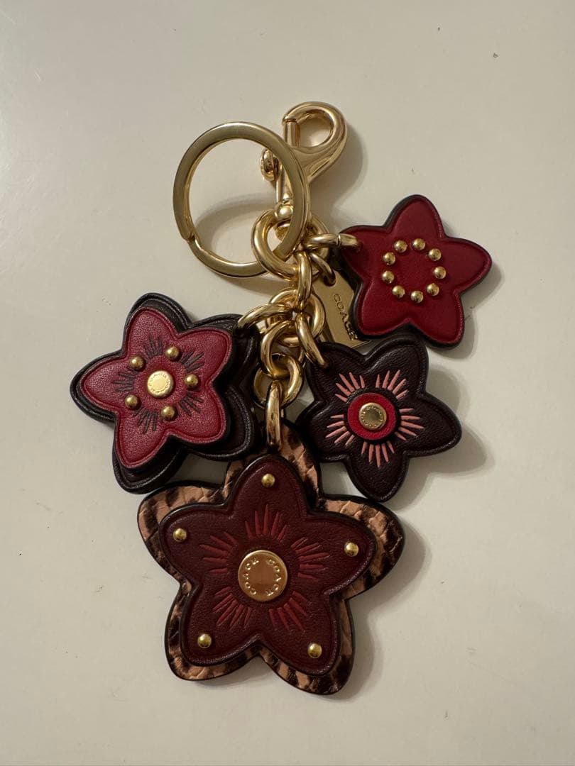 コーチ　キーホルダー　バッグチャーム　キーリング　花