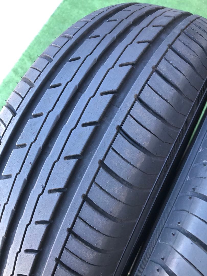 215/65 R15 YOKOHAMA BluEarth-ES ラジアルタイヤ