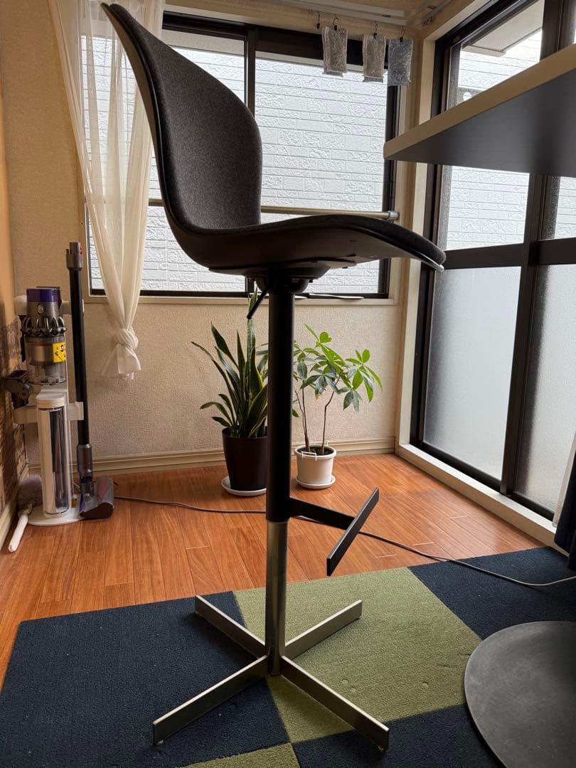 BoConcept バーテーブル&バーチェア2脚セット