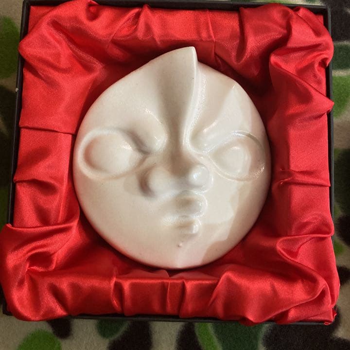 岡本太郎　太陽の塔　フェイス　置き物