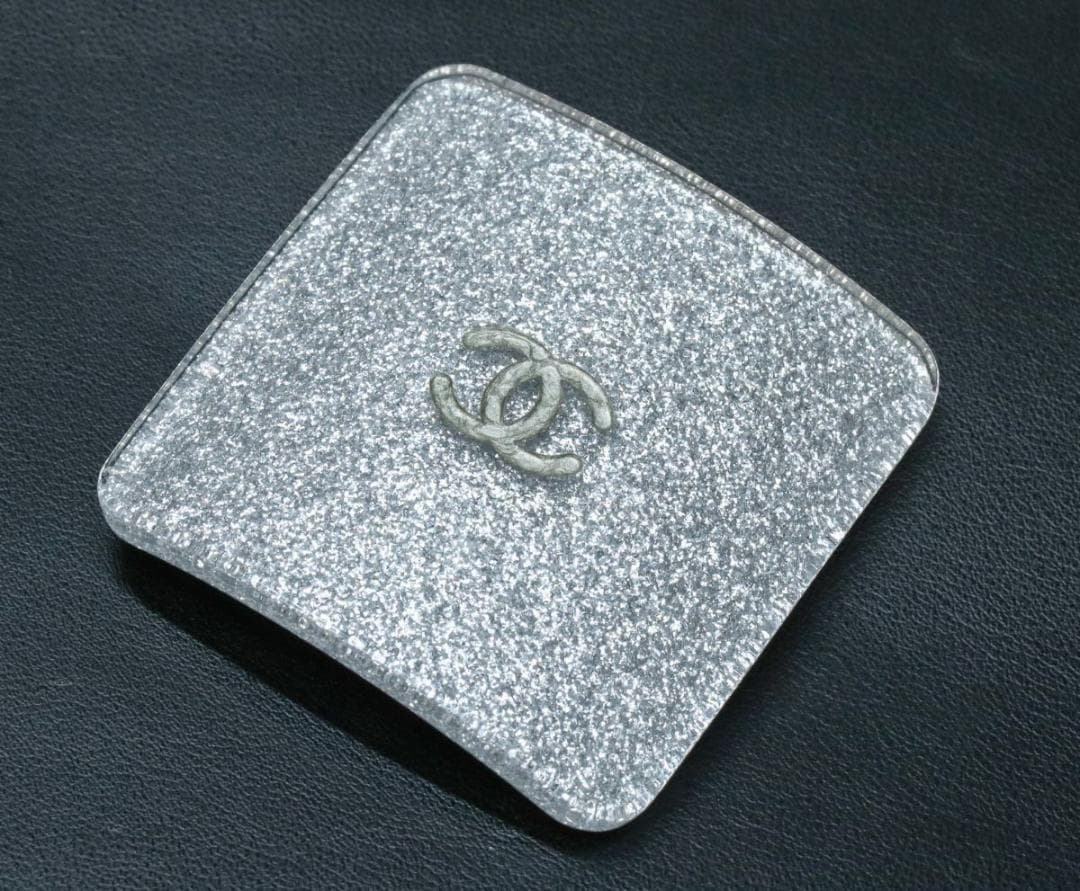 シャネル 00 バレッタ シルバーラメ スクエア ココ ヘアアクセサリー