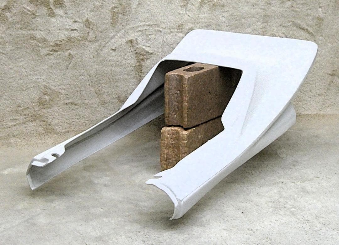 CBX550F　未塗装　テールカウル/仕上げベース CBX400F