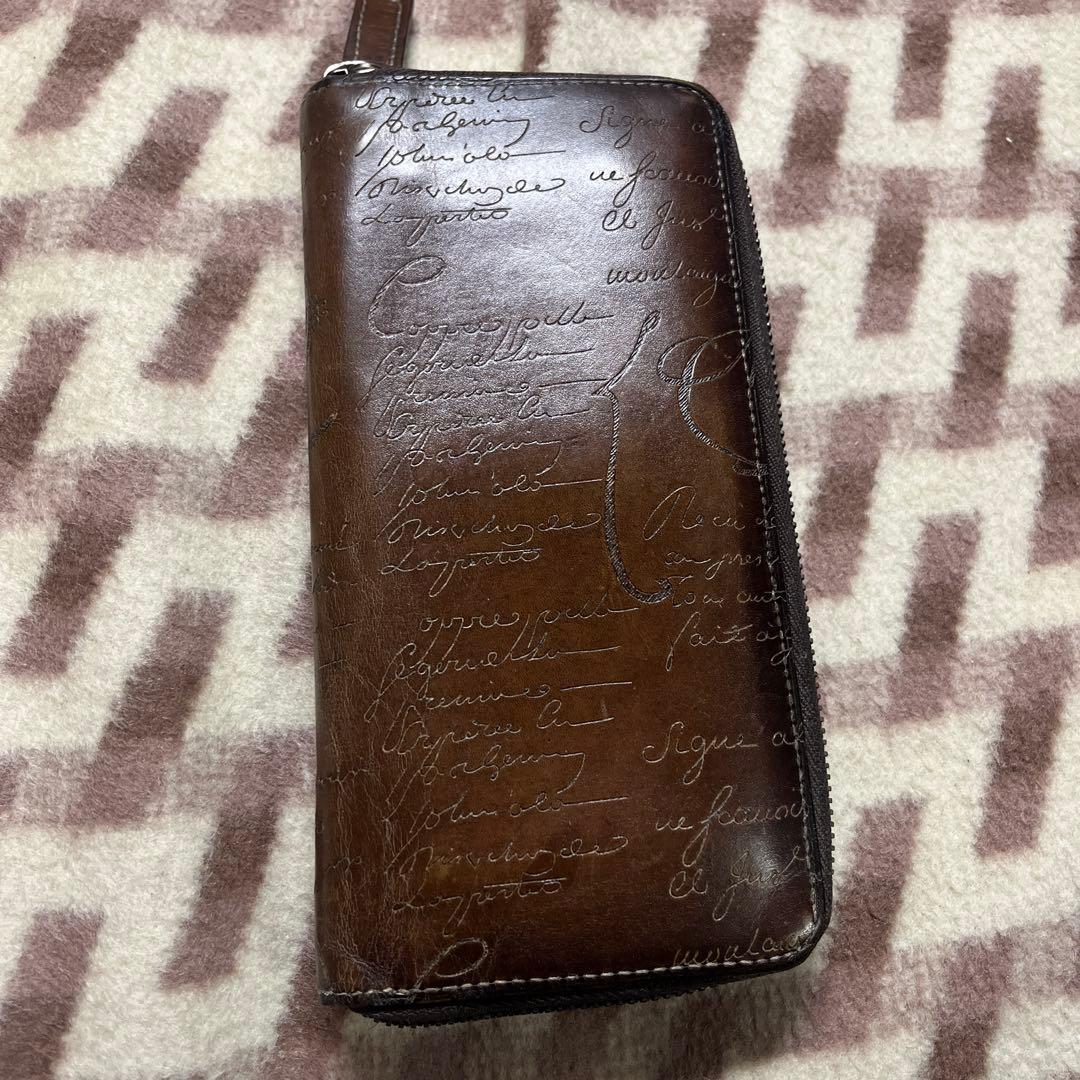 希望額へ　大丸購入　ベルルッティ長財布 カリグラフィ