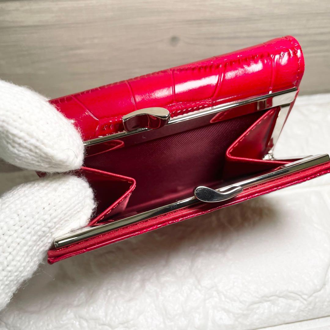 【新品・未使用】Vivienne Westwood 三つ折り財布 　レッド