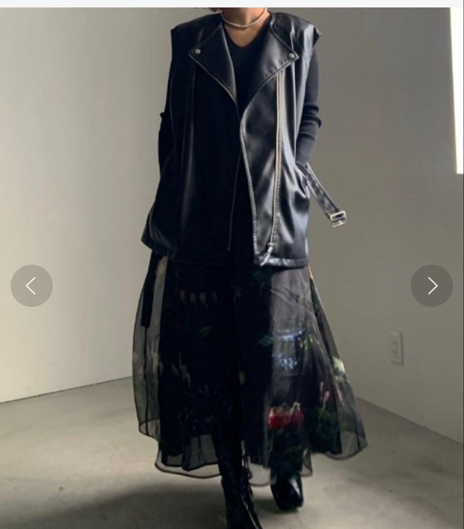 【お値下げ中】アメリビンテージ　フェイクレザーベスト