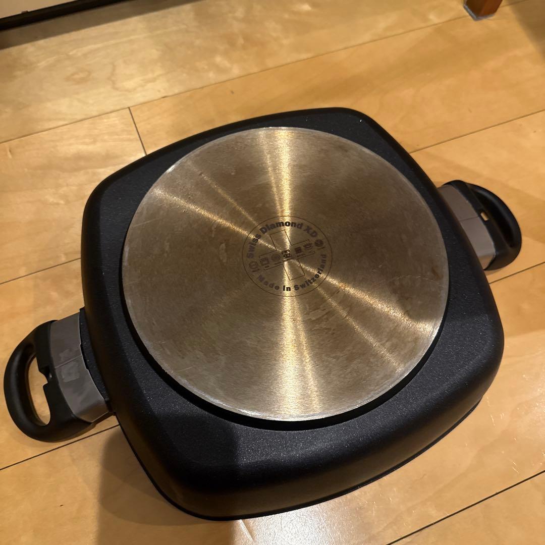スイスダイヤモンド　鍋
