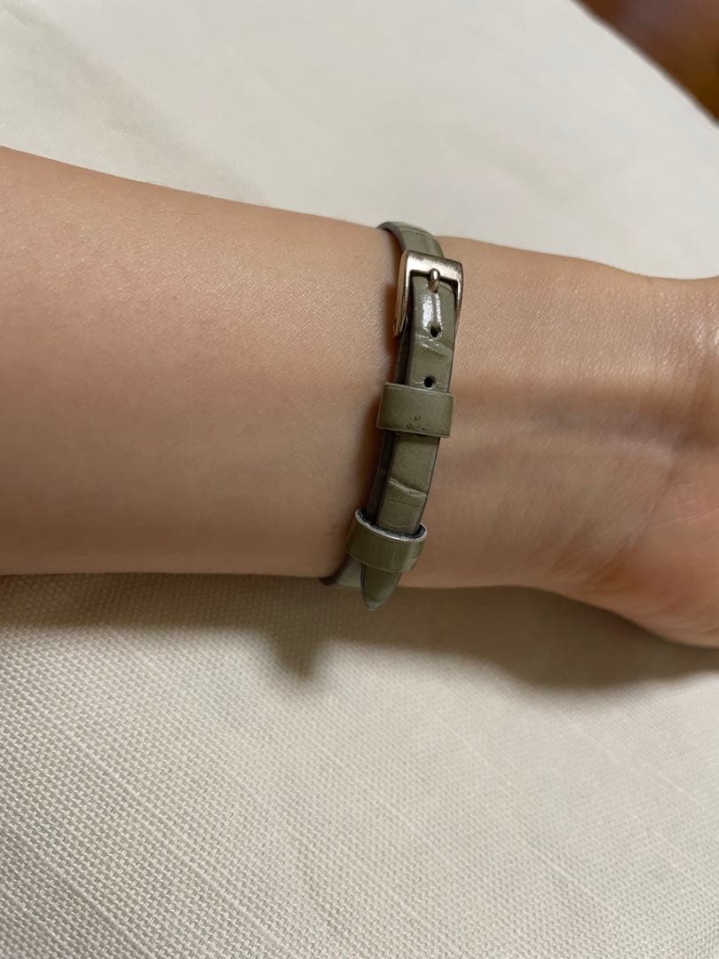 ノジェス　オーバル型　ジュエリーウォッチ