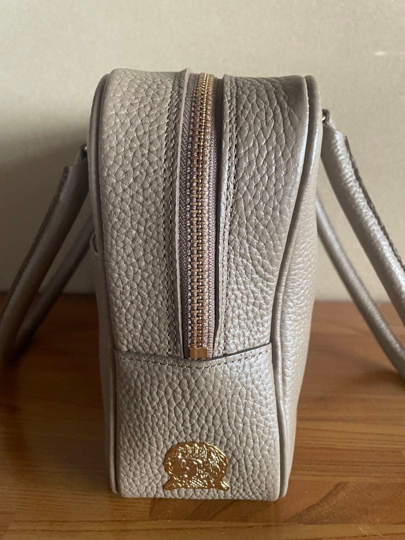 ADMJ トートバッグ レザー トープ系 グレージュ ゴールド金具 美品