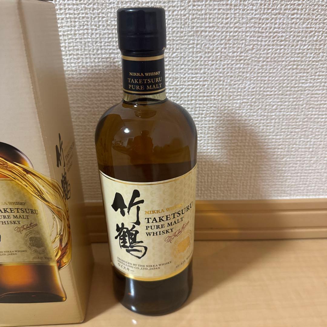 竹鶴 TAKETSURU PURE MALT WHISKY 700ml