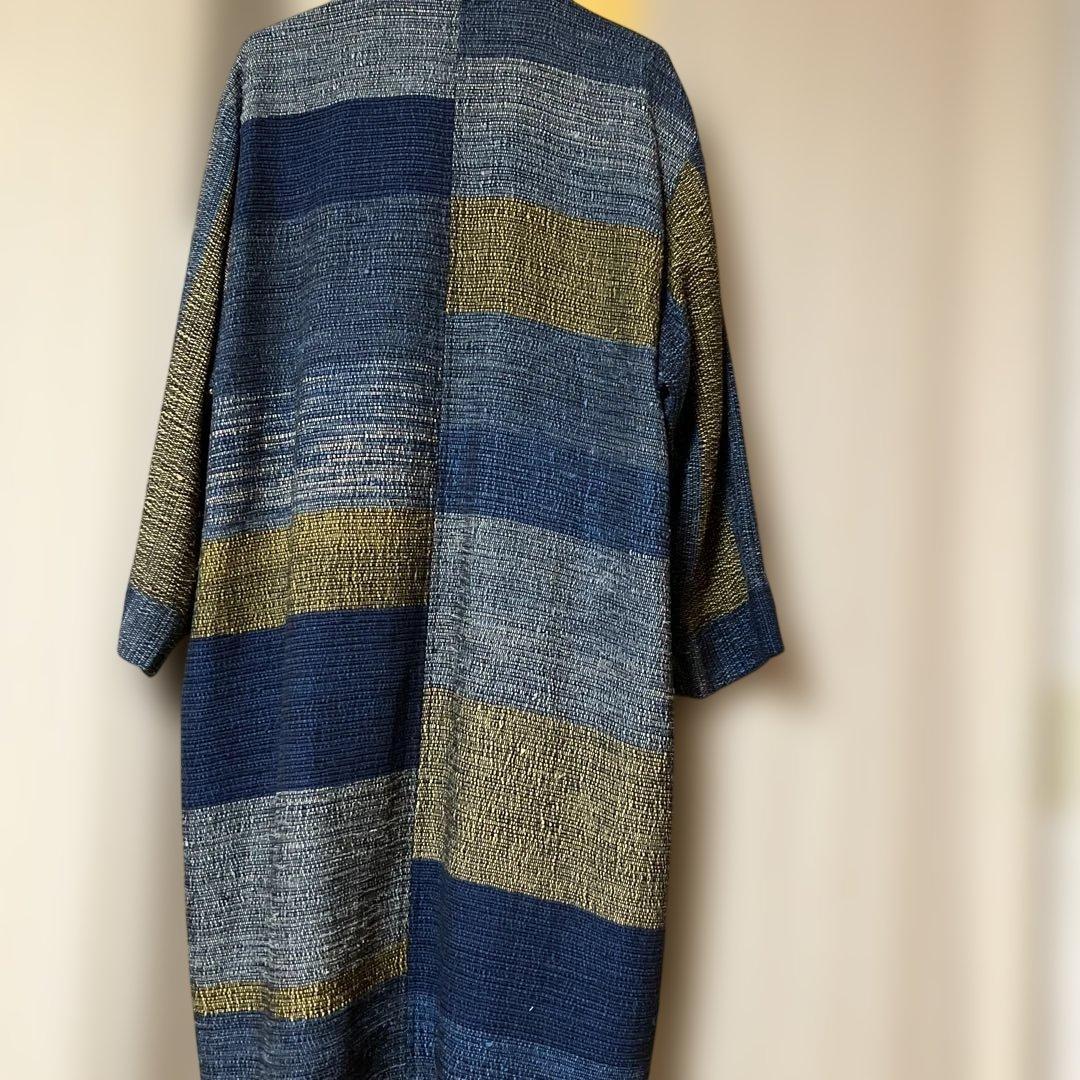 裂織の豪華なコート