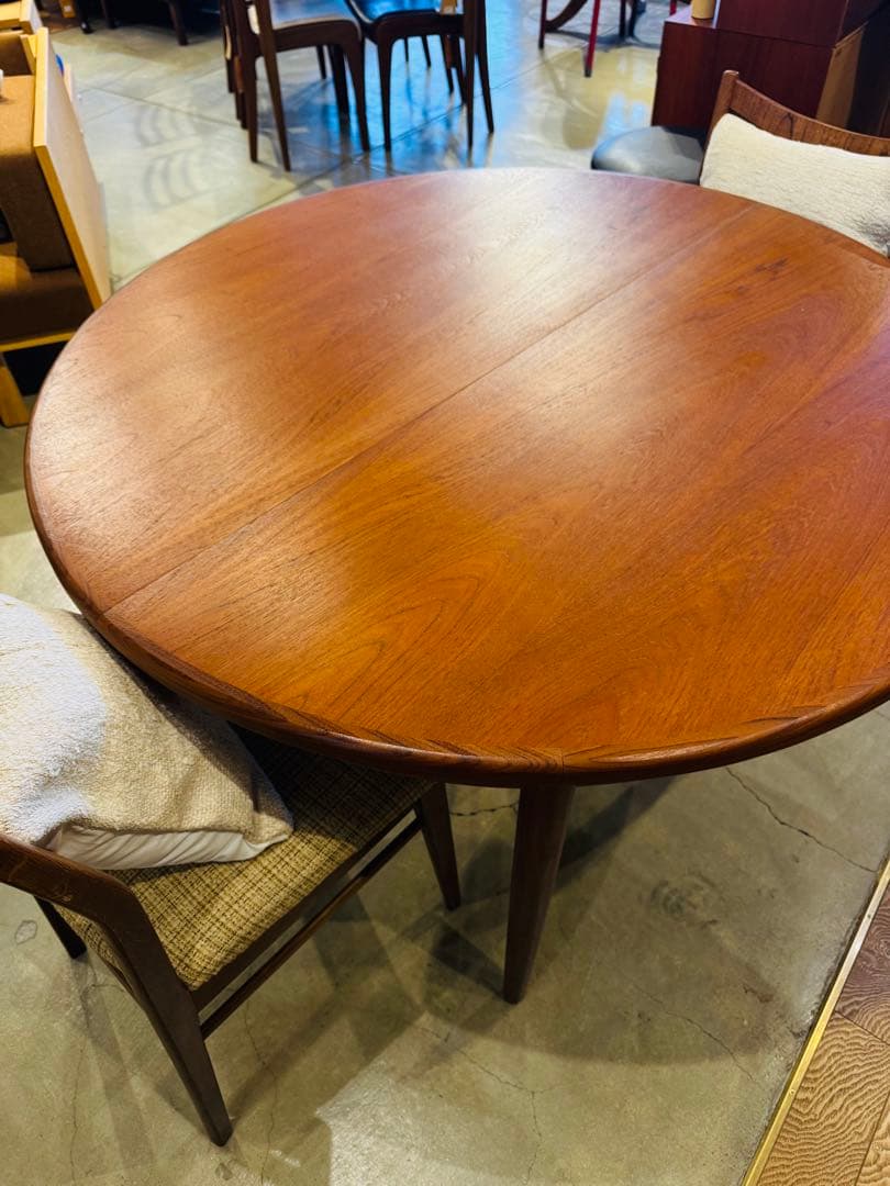 ダイニングテーブル G-PLAN g-plan Round Extension Table