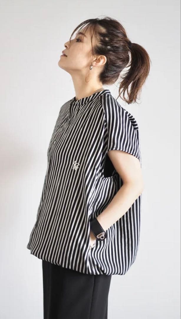 ANIECA ストラップシャツ　ブラック