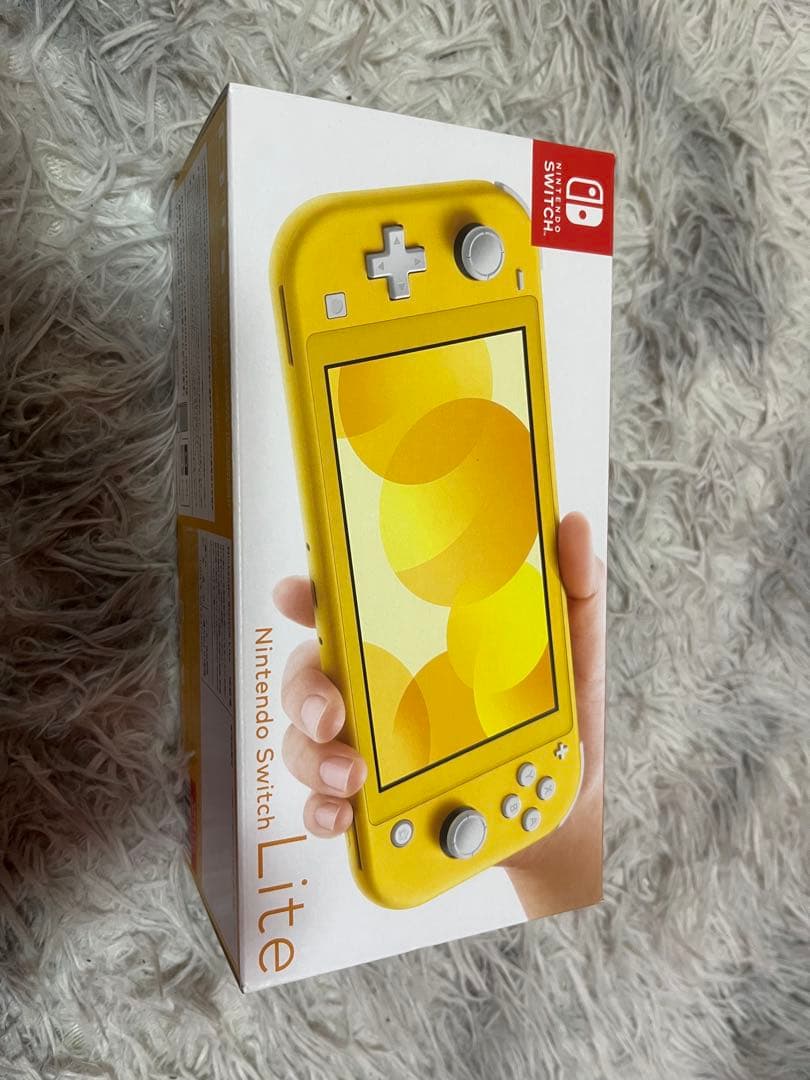 Nintendo Switch Lite本体　イエロー未使用品