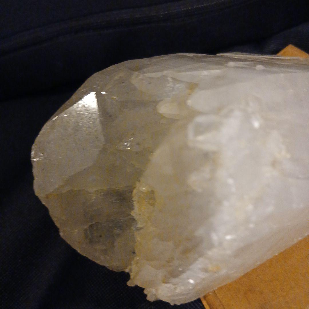 【特別出品】パワーストーン店オーナーの秘蔵石　宮崎県日ノ影水晶【激貴重品】