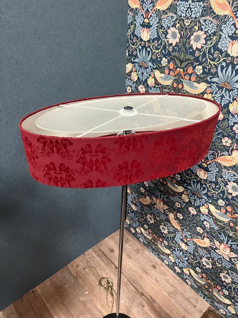 フロアスタンドライト インテリア