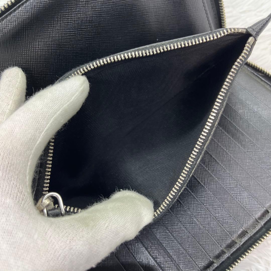 美品✨️プラダ 長財布　ラウンドファスナー　オーガナイザー　サフィアーノ　黒