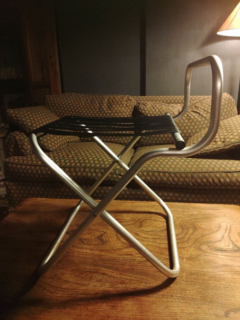 希少　アルミチェア　折りたたみ　スペースエイジ　椅子　ヴィンテージ　モダン