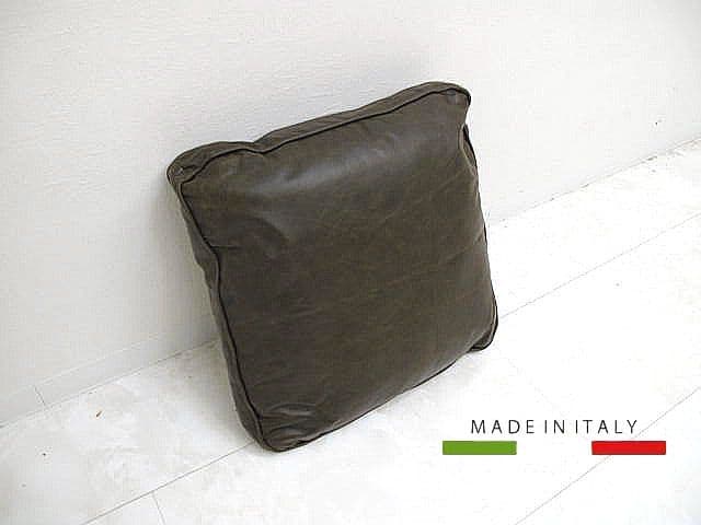 未使用品 イタリア製 コンテンポ　本革スクエアクッション 45cm 厚み15cm