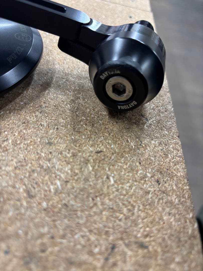 デイトナ　ハイサイダー　モンタナ2 バーエンドミラー　アダプター　セット