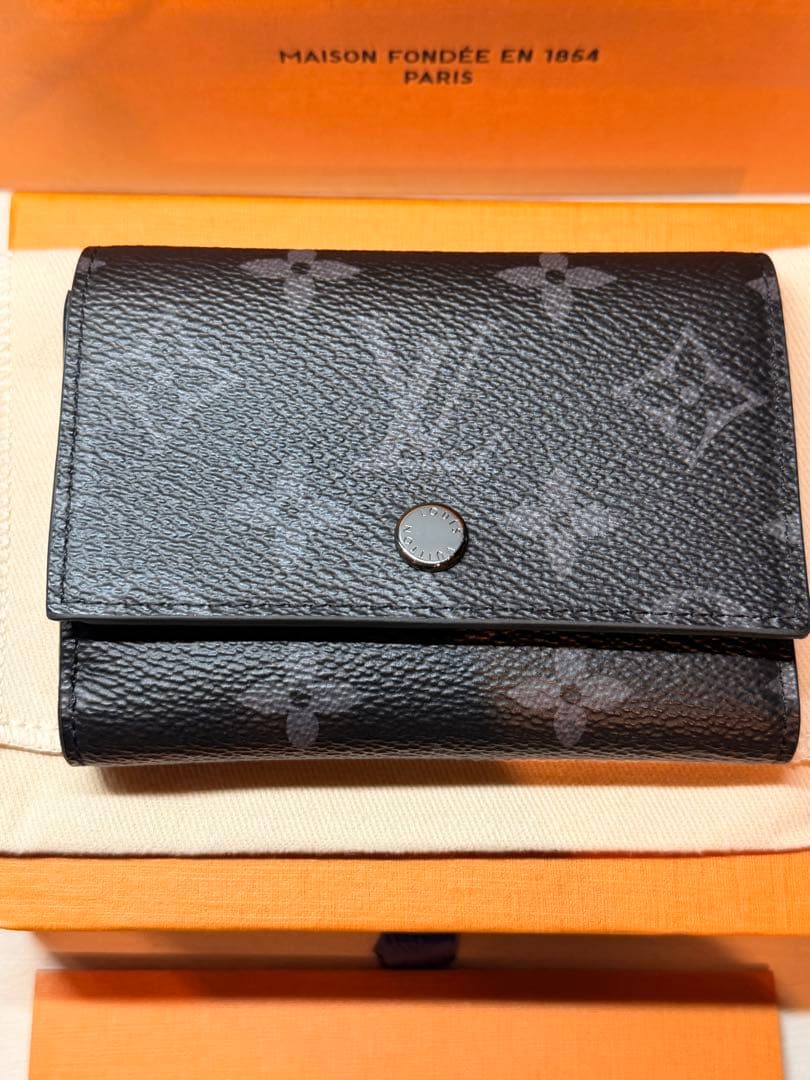 ルイ　ヴィトン　ヴィクター・ウォレット モノグラムエクリプス