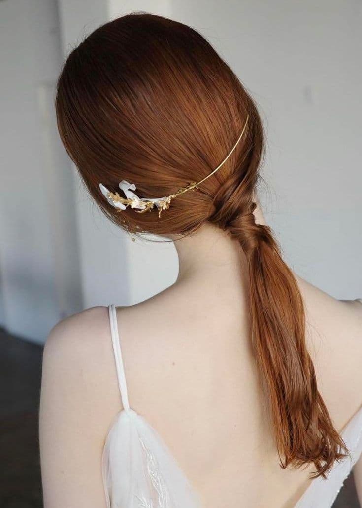 flua flower haired ブライダル　ヘアアクセサリー ヘッドドレス