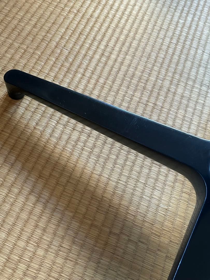 ビストロ テーブル ラウンド Vitra ヴィトラ