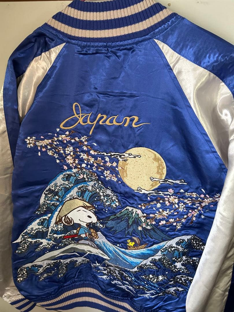 PEANUTS スカジャン 青 Japan 桜 波刺繍　スヌーピー スカジャン