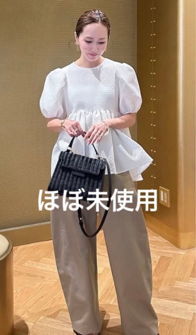 【着用一回】ブルレア　ジャガードブラウス