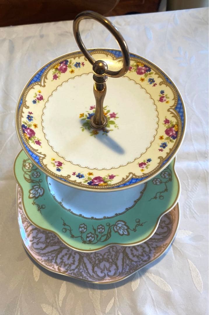 花柄3段ケーキスタンド　イギリス製