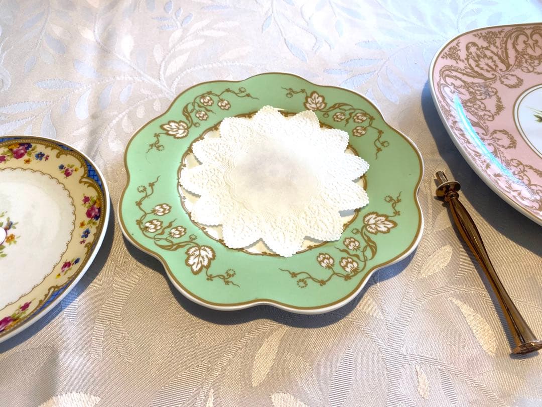 花柄3段ケーキスタンド　イギリス製