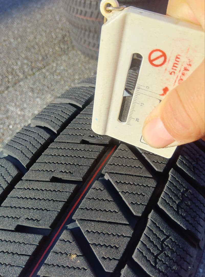 【送料込み】ブリヂストン VRX3 スタッドレス 155/70R13