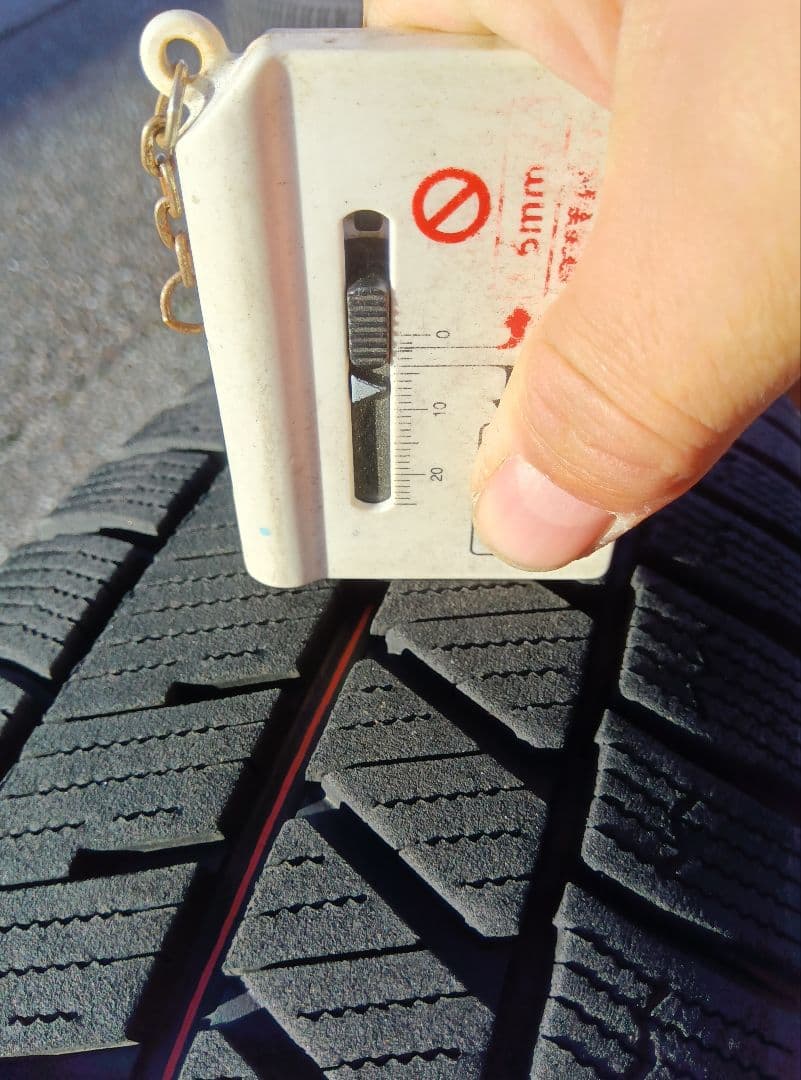 【送料込み】ブリヂストン VRX3 スタッドレス 155/70R13