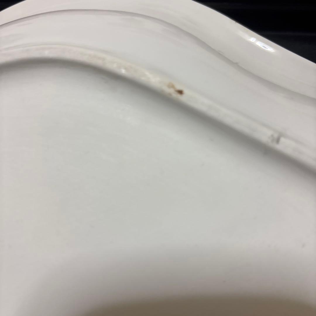 ・  ホワイトコンキリー サービングディッシュ