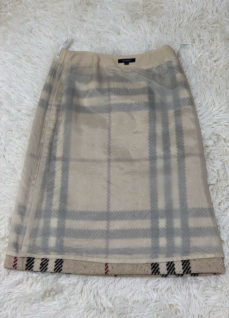 バーバリー ツイード　メガチェック　ミモレ丈　台形 膝下 ベージュ ウール