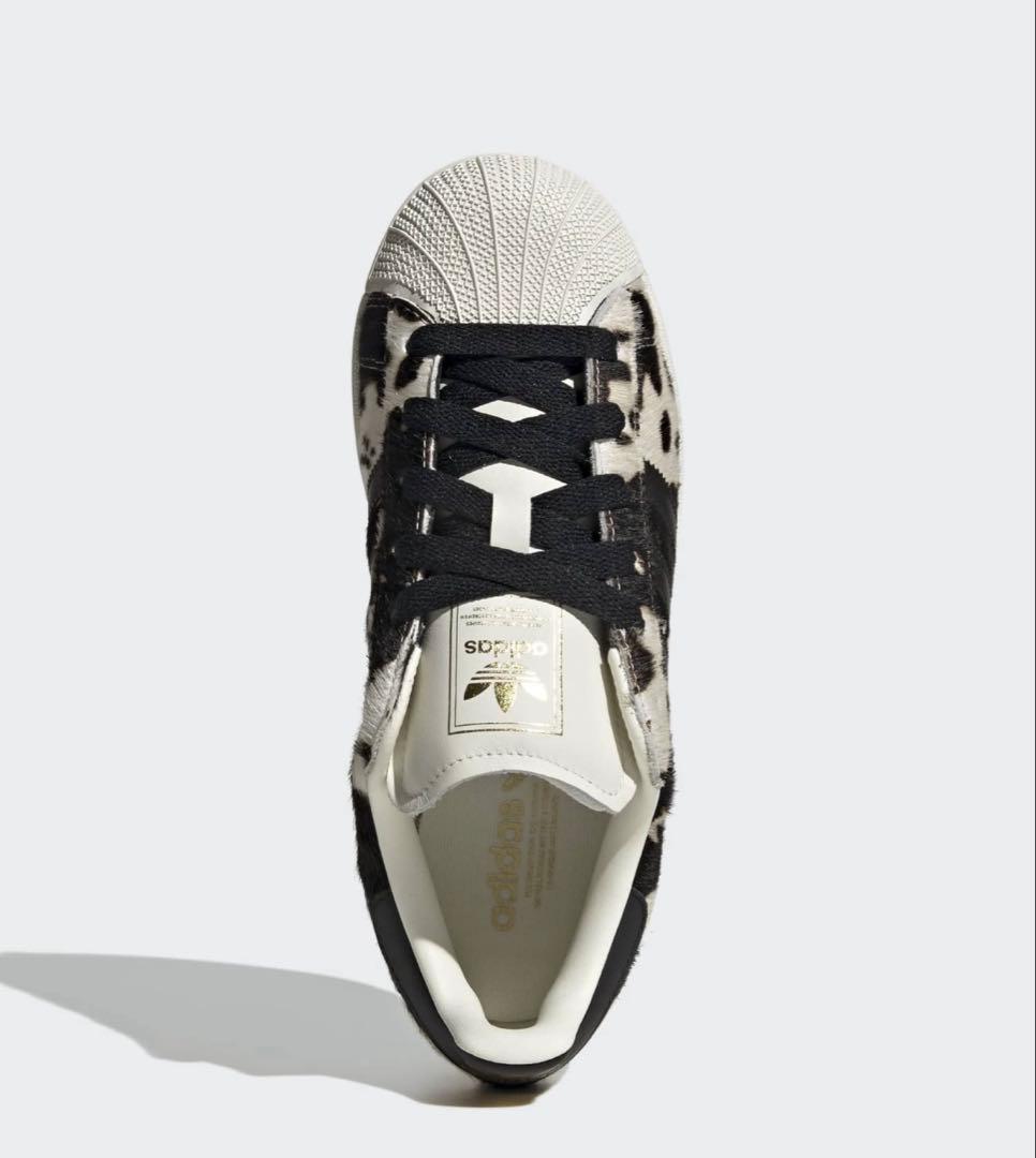 adidas スーパースター　ダルメシアン