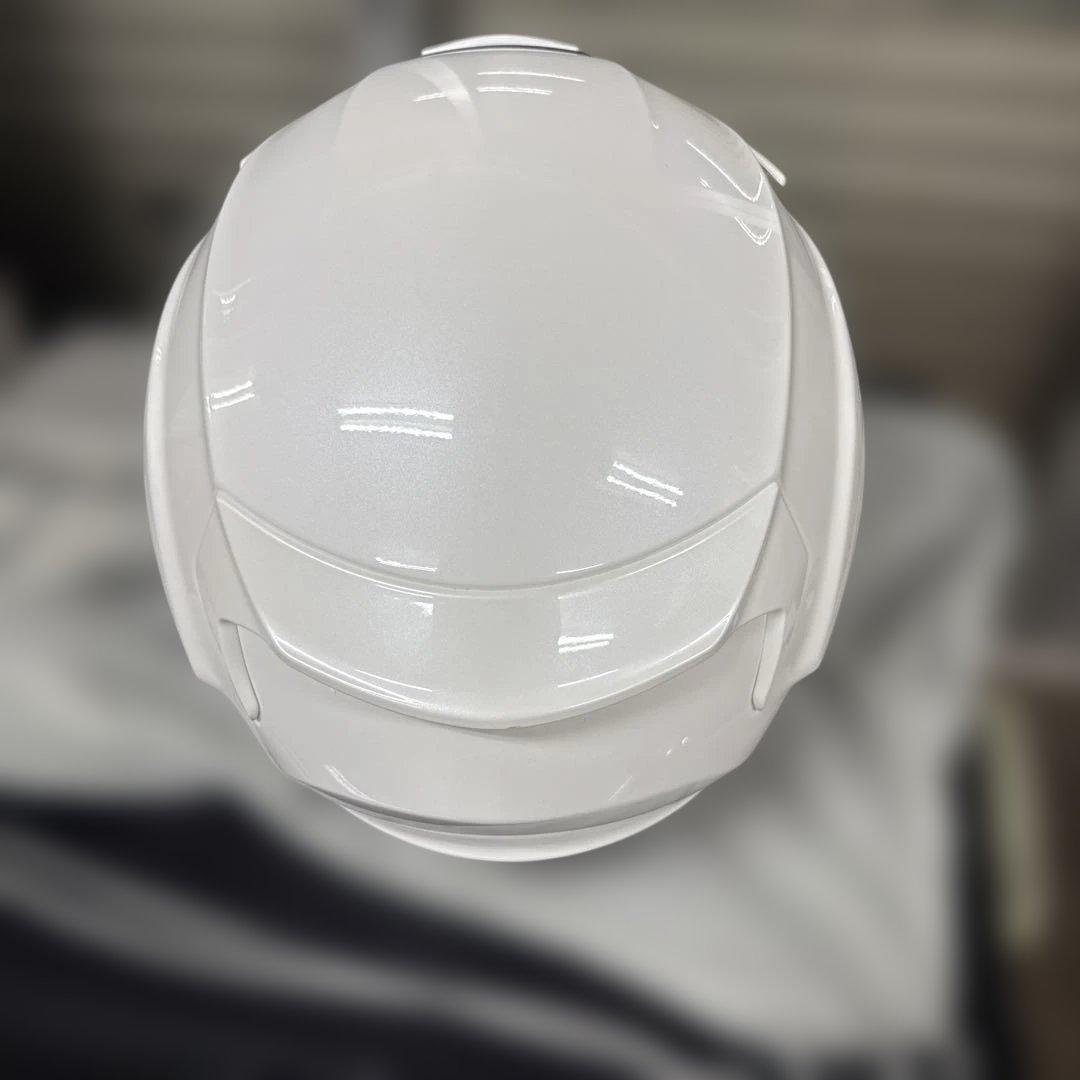 送料無料Kabuto SHUMA フルフェイスヘルメット ホワイト　Mサイズ