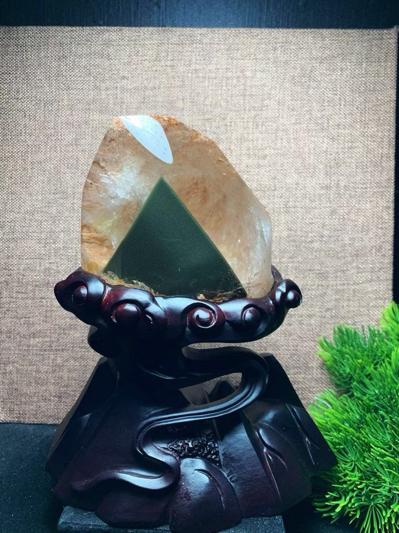 ⭐︎【極上品】天然 グリーン ガーデン クォーツ 置物 688g