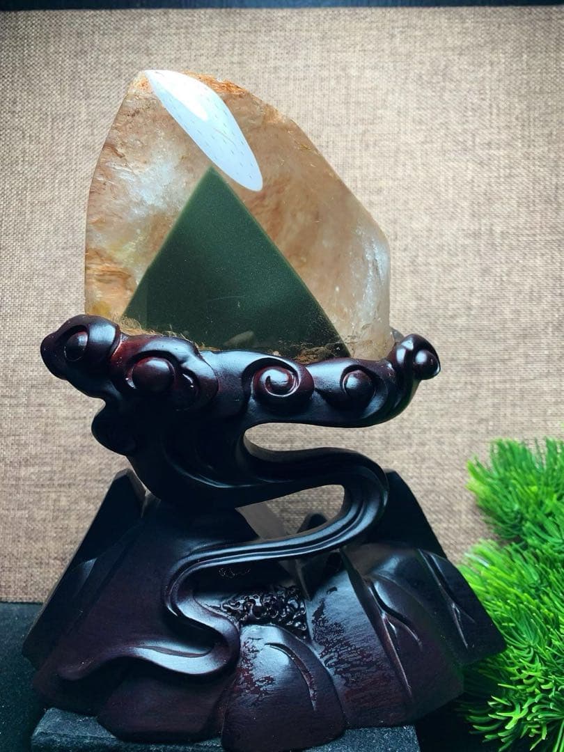 ⭐︎【極上品】天然 グリーン ガーデン クォーツ 置物 688g