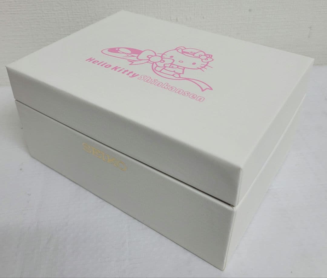 【Selena ReLuxe】稼働品 SEIKO キティ新幹線 腕時計