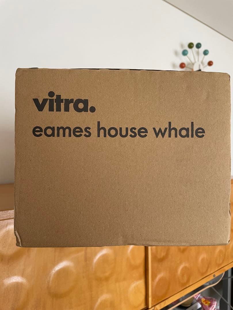 むぎ　Vitra イームズ ハウスホエール　ハウスバード