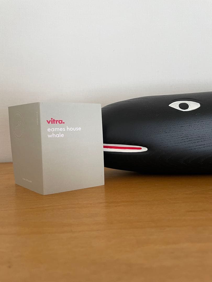 むぎ　Vitra イームズ ハウスホエール　ハウスバード