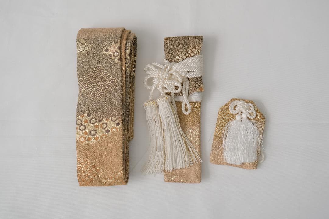 5歳　七五三　緑色の波着物